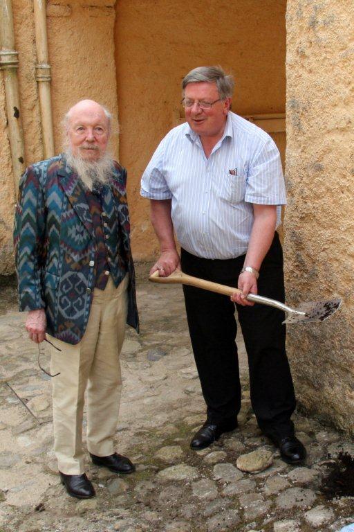 The Hon. Garech de Brun and Cllr. George Jones